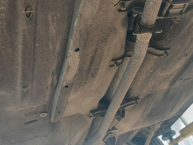 Білий ВАЗ 2107, об'ємом двигуна 1.5 л та пробігом 70 тис. км за 1250 $, фото 4 на Automoto.ua