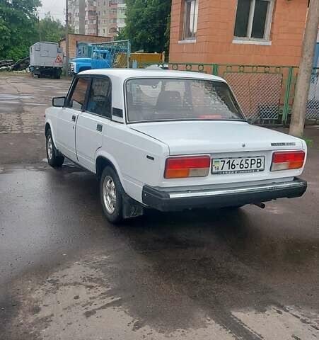 Білий ВАЗ 2107, об'ємом двигуна 1.5 л та пробігом 70 тис. км за 1250 $, фото 4 на Automoto.ua