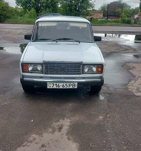 Білий ВАЗ 2107, об'ємом двигуна 1.5 л та пробігом 70 тис. км за 1250 $, фото 7 на Automoto.ua