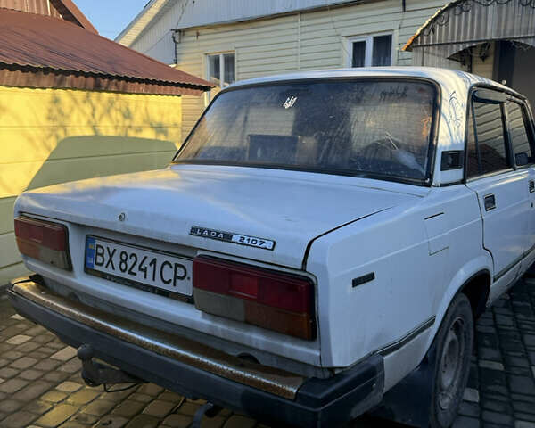 Білий ВАЗ 2107, об'ємом двигуна 1.5 л та пробігом 947 тис. км за 700 $, фото 2 на Automoto.ua