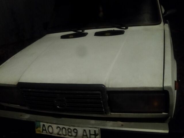 Белый ВАЗ 2107, объемом двигателя 1.6 л и пробегом 8 тыс. км за 474 $, фото 7 на Automoto.ua