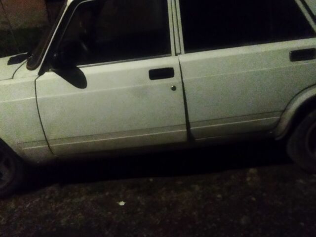 Белый ВАЗ 2107, объемом двигателя 1.6 л и пробегом 8 тыс. км за 474 $, фото 8 на Automoto.ua