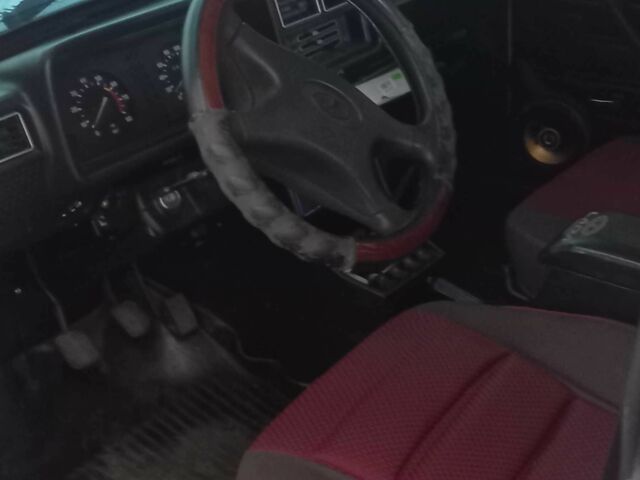 ВАЗ 2107 2003 в Киеве на Automoto.ua Белый ВАЗ 2107, объемом двигателя 1.6 л и пробегом 3 тыс. км за 2138 $, фото 4 на Automoto.ua