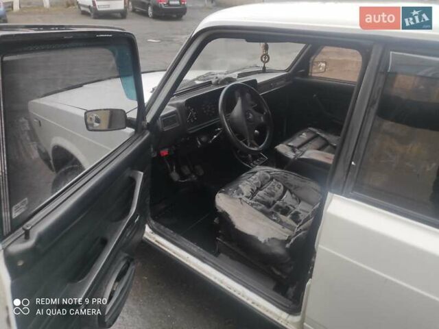 Белый ВАЗ 2107, объемом двигателя 1.45 л и пробегом 173 тыс. км за 900 $, фото 2 на Automoto.ua
