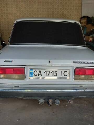 ВАЗ 2107 2003 в Киеве на Automoto.ua Белый ВАЗ 2107, объемом двигателя 1.6 л и пробегом 293 тыс. км за 2138 $, фото 5 на Automoto.ua