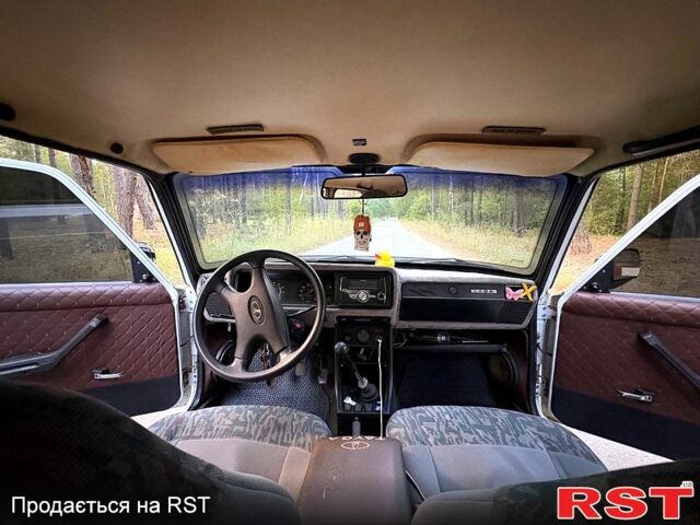 Білий ВАЗ 2107, об'ємом двигуна 1.5 л та пробігом 200 тис. км за 1900 $, фото 2 на Automoto.ua