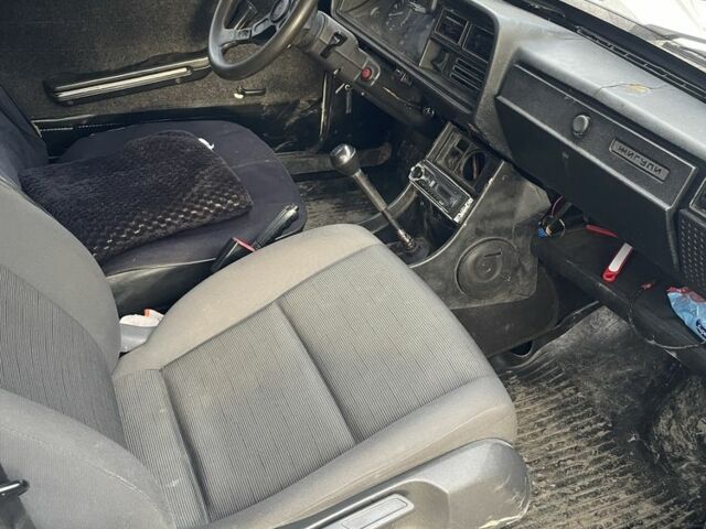 Белый ВАЗ 2107, объемом двигателя 1.5 л и пробегом 270 тыс. км за 700 $, фото 4 на Automoto.ua