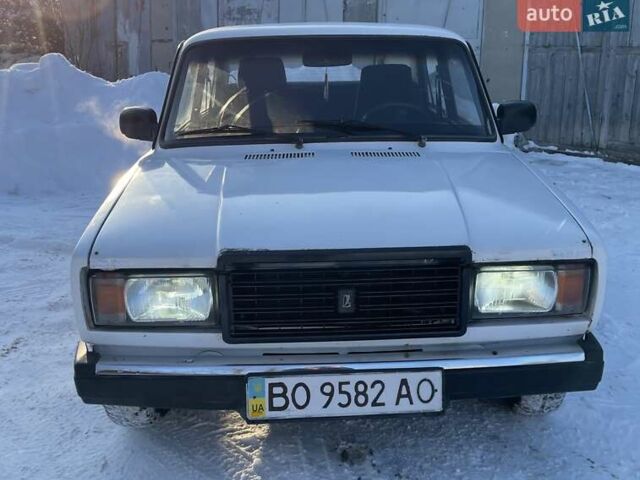 Білий ВАЗ 2107, об'ємом двигуна 1.5 л та пробігом 273 тис. км за 875 $, фото 4 на Automoto.ua