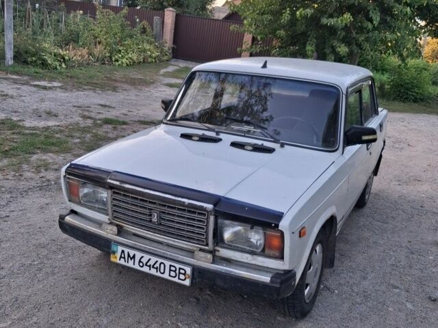 Білий ВАЗ 2107, об'ємом двигуна 1.5 л та пробігом 200 тис. км за 800 $, фото 8 на Automoto.ua