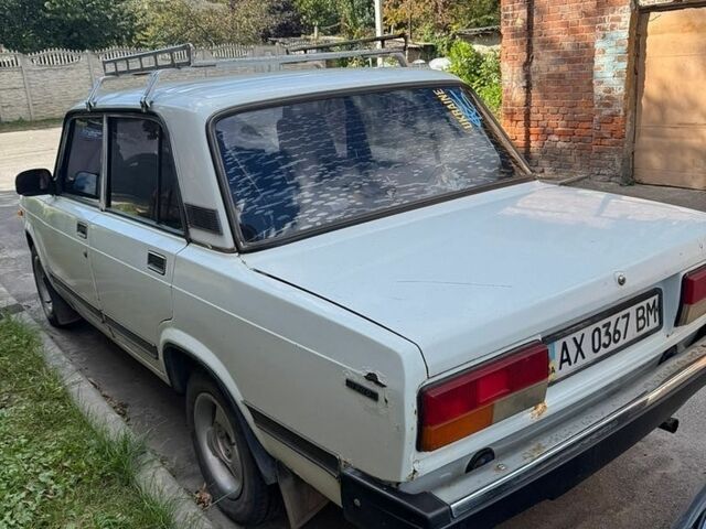 Белый ВАЗ 2107, объемом двигателя 1.57 л и пробегом 296 тыс. км за 950 $, фото 2 на Automoto.ua