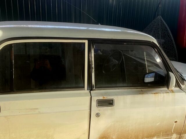 Белый ВАЗ 2107, объемом двигателя 1.6 л и пробегом 89 тыс. км за 810 $, фото 7 на Automoto.ua