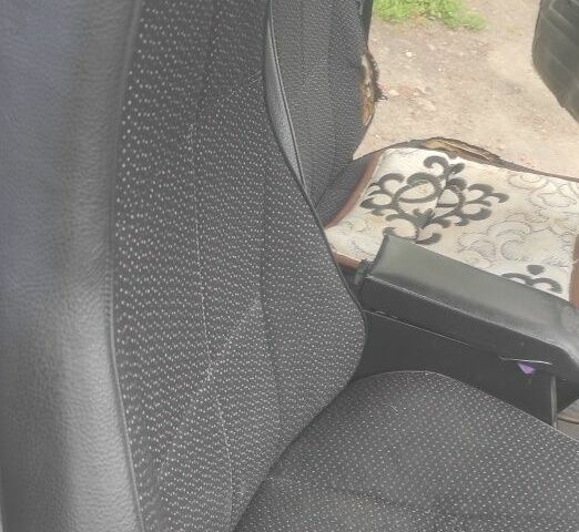 Белый ВАЗ 2107, объемом двигателя 1.5 л и пробегом 80 тыс. км за 800 $, фото 12 на Automoto.ua