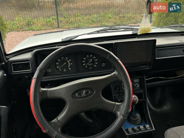 Белый ВАЗ 2107, объемом двигателя 1.5 л и пробегом 109 тыс. км за 1350 $, фото 39 на Automoto.ua