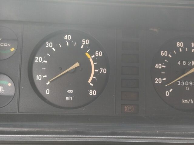 Білий ВАЗ 2107, об'ємом двигуна 1.5 л та пробігом 33 тис. км за 1000 $, фото 11 на Automoto.ua