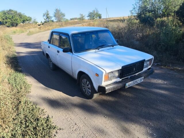 Белый ВАЗ 2107, объемом двигателя 0 л и пробегом 150 тыс. км за 666 $, фото 4 на Automoto.ua