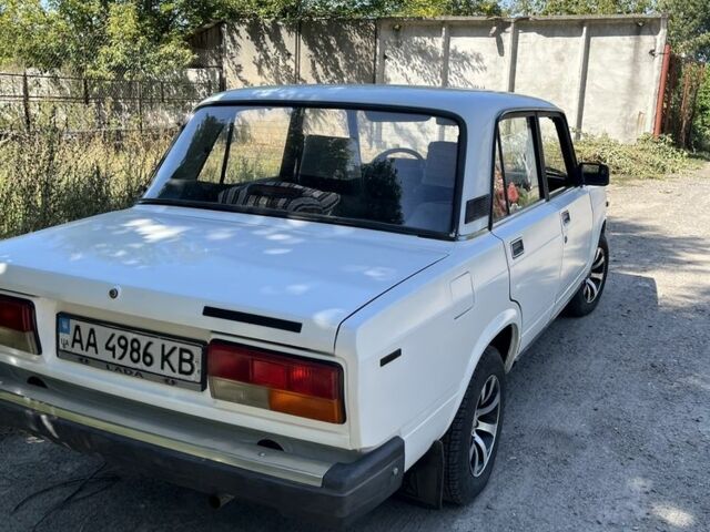 Белый ВАЗ 2107, объемом двигателя 1.5 л и пробегом 52 тыс. км за 1188 $, фото 1 на Automoto.ua