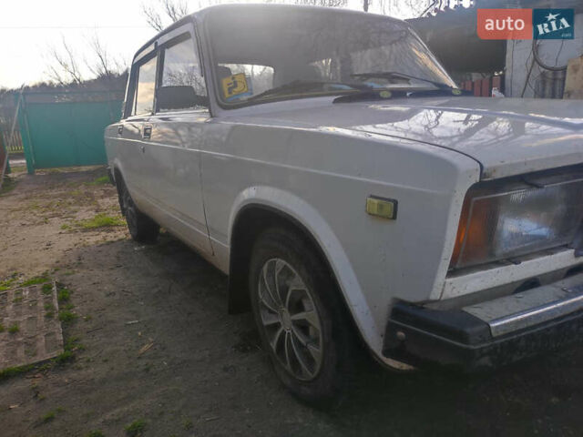Белый ВАЗ 2107, объемом двигателя 1.45 л и пробегом 59 тыс. км за 1350 $, фото 1 на Automoto.ua