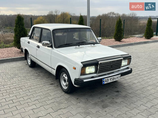 Белый ВАЗ 2107, объемом двигателя 1.5 л и пробегом 109 тыс. км за 1350 $, фото 8 на Automoto.ua