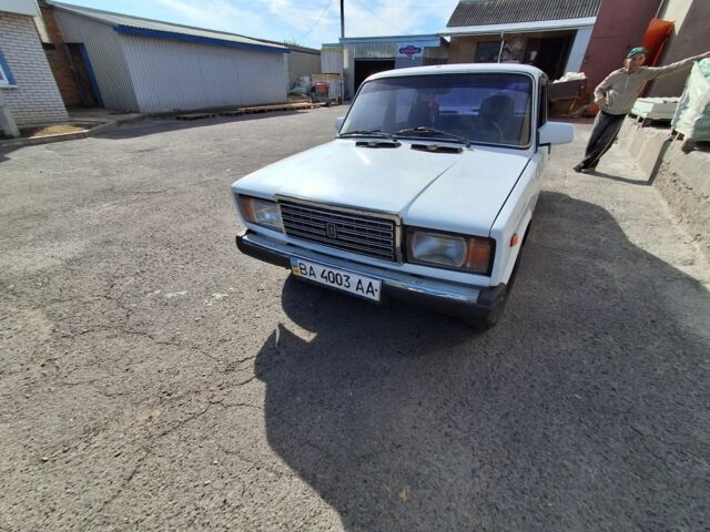 Белый ВАЗ 2107, объемом двигателя 0 л и пробегом 13 тыс. км за 662 $, фото 4 на Automoto.ua