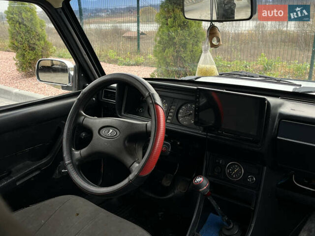 Белый ВАЗ 2107, объемом двигателя 1.5 л и пробегом 109 тыс. км за 1350 $, фото 40 на Automoto.ua