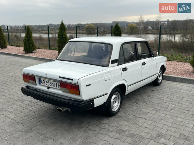 Белый ВАЗ 2107, объемом двигателя 1.5 л и пробегом 109 тыс. км за 1350 $, фото 29 на Automoto.ua