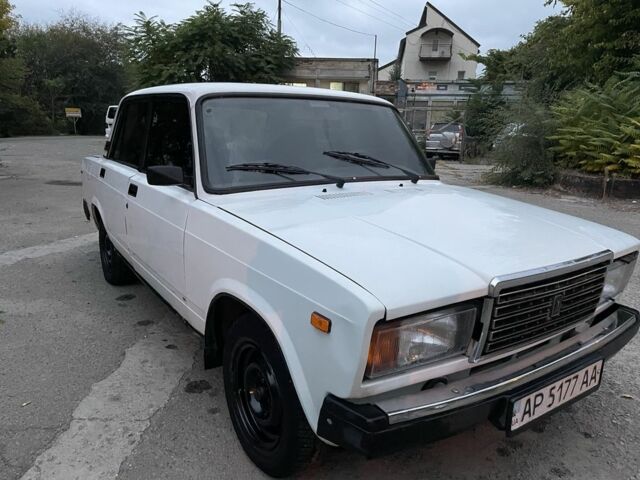 Белый ВАЗ 2107, объемом двигателя 1.5 л и пробегом 70 тыс. км за 1074 $, фото 14 на Automoto.ua