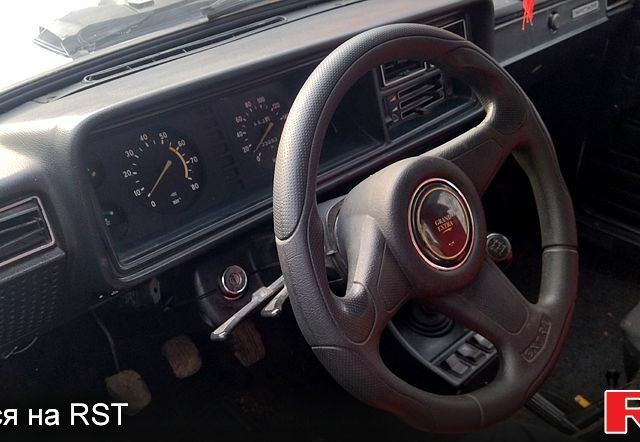 Белый ВАЗ 2107, объемом двигателя 1.5 л и пробегом 0 тыс. км за 1000 $, фото 6 на Automoto.ua