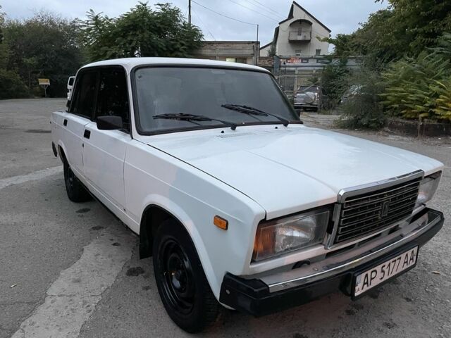 Белый ВАЗ 2107, объемом двигателя 1.5 л и пробегом 70 тыс. км за 1074 $, фото 15 на Automoto.ua