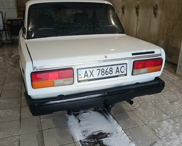 ВАЗ 2107 2004 в Богодухове на Automoto.ua Белый ВАЗ 2107, объемом двигателя 1.5 л и пробегом 250 тыс. км за 900 $, фото 3 на Automoto.ua