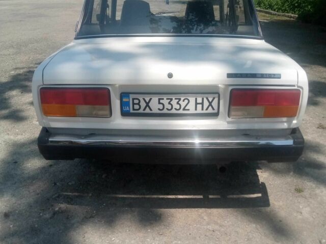 Белый ВАЗ 2107, объемом двигателя 1.5 л и пробегом 87 тыс. км за 800 $, фото 4 на Automoto.ua