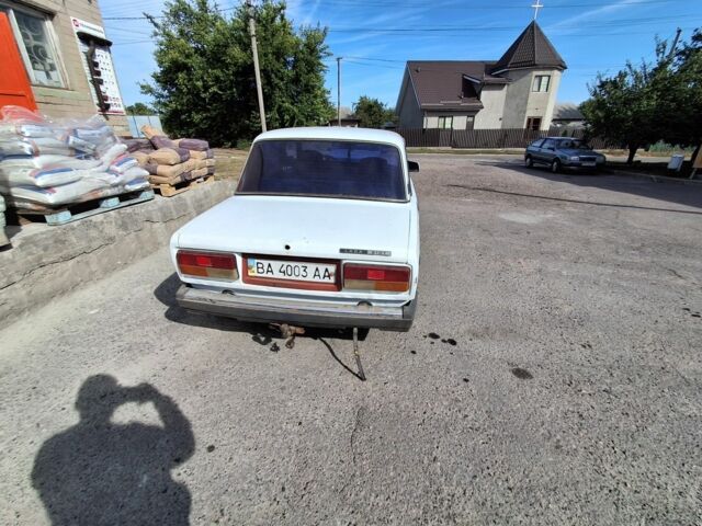 Белый ВАЗ 2107, объемом двигателя 0 л и пробегом 13 тыс. км за 662 $, фото 2 на Automoto.ua