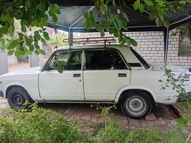 Белый ВАЗ 2107, объемом двигателя 0 л и пробегом 340 тыс. км за 1000 $, фото 1 на Automoto.ua