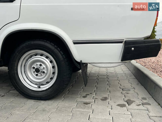 Белый ВАЗ 2107, объемом двигателя 1.5 л и пробегом 109 тыс. км за 1350 $, фото 16 на Automoto.ua