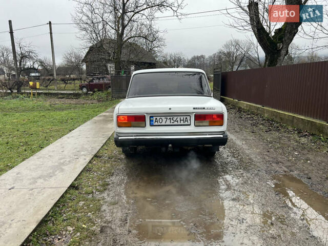Белый ВАЗ 2107, объемом двигателя 1.45 л и пробегом 90 тыс. км за 1050 $, фото 4 на Automoto.ua