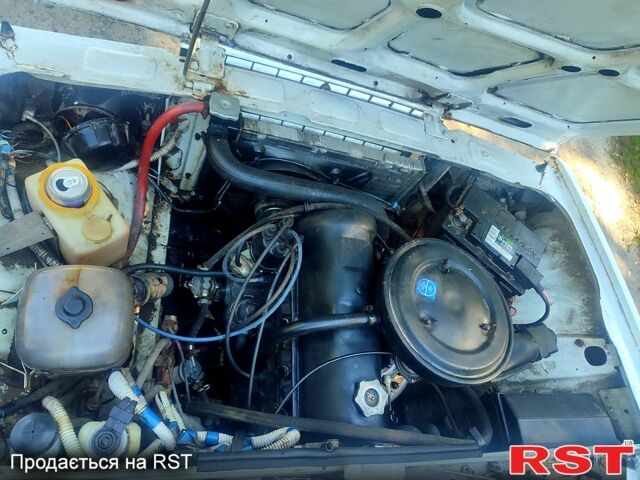 Белый ВАЗ 2107, объемом двигателя 1.5 л и пробегом 275 тыс. км за 1000 $, фото 9 на Automoto.ua