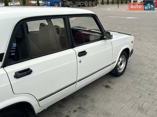 Белый ВАЗ 2107, объемом двигателя 1.5 л и пробегом 109 тыс. км за 1350 $, фото 19 на Automoto.ua