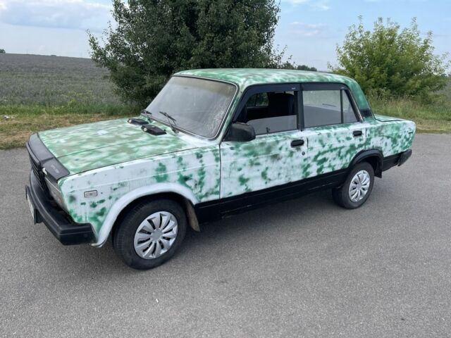 Білий ВАЗ 2107, об'ємом двигуна 1 л та пробігом 35 тис. км за 288 $, фото 2 на Automoto.ua