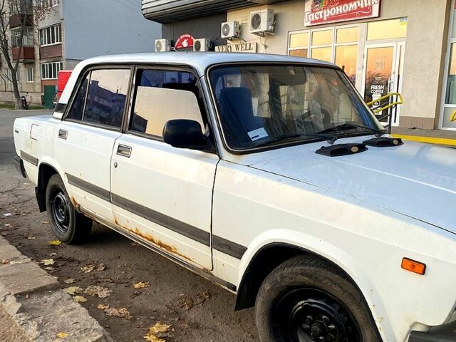 ВАЗ 2107 2004 в Харькове на Automoto.ua Белый ВАЗ 2107, объемом двигателя 1.5 л и пробегом 80 тыс. км за 600 $, фото 2 на Automoto.ua