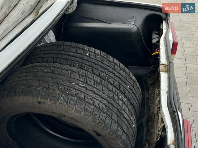 Белый ВАЗ 2107, объемом двигателя 1.5 л и пробегом 109 тыс. км за 1350 $, фото 53 на Automoto.ua