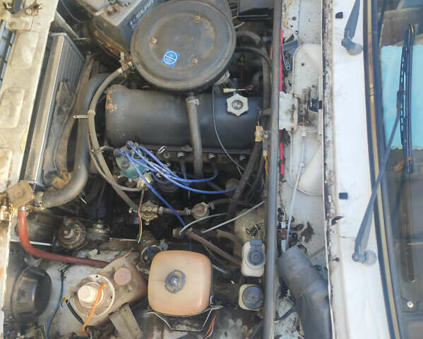 Белый ВАЗ 2107, объемом двигателя 1.45 л и пробегом 59 тыс. км за 1350 $, фото 7 на Automoto.ua