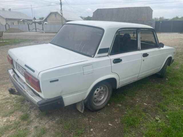 Белый ВАЗ 2107, объемом двигателя 1.5 л и пробегом 107 тыс. км за 700 $, фото 1 на Automoto.ua