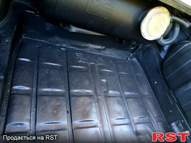 Белый ВАЗ 2107, объемом двигателя 1.5 л и пробегом 50 тыс. км за 2100 $, фото 5 на Automoto.ua