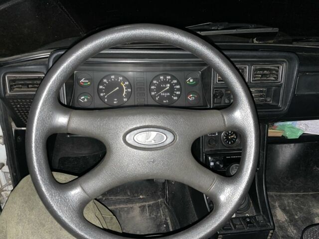 Белый ВАЗ 2107, объемом двигателя 1.5 л и пробегом 70 тыс. км за 1074 $, фото 19 на Automoto.ua