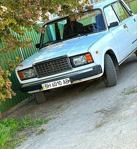 Белый ВАЗ 2107, объемом двигателя 1.5 л и пробегом 68 тыс. км за 1210 $, фото 1 на Automoto.ua