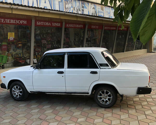 Белый ВАЗ 2107, объемом двигателя 1.5 л и пробегом 150 тыс. км за 900 $, фото 7 на Automoto.ua