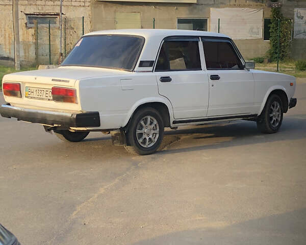 Белый ВАЗ 2107, объемом двигателя 1.5 л и пробегом 150 тыс. км за 900 $, фото 12 на Automoto.ua