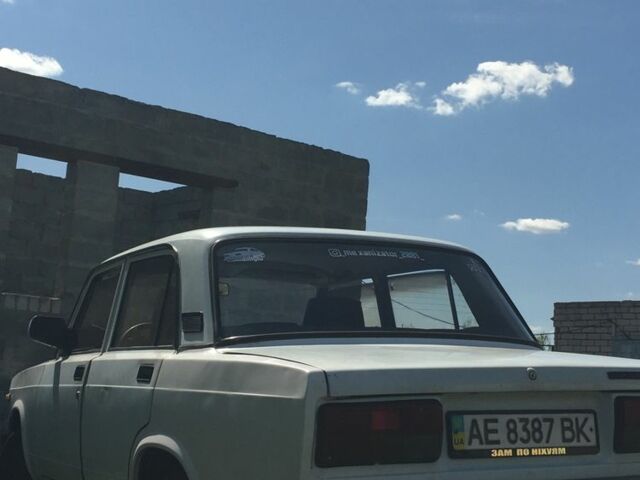 Белый ВАЗ 2107, объемом двигателя 1.5 л и пробегом 300 тыс. км за 25000 $, фото 2 на Automoto.ua