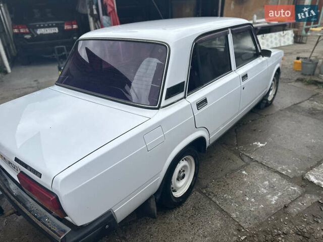 Білий ВАЗ 2107, об'ємом двигуна 1.5 л та пробігом 203 тис. км за 1350 $, фото 3 на Automoto.ua