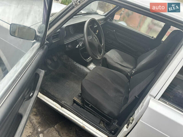 Білий ВАЗ 2107, об'ємом двигуна 1.5 л та пробігом 203 тис. км за 1350 $, фото 8 на Automoto.ua