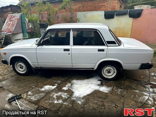 Білий ВАЗ 2107, об'ємом двигуна 1.5 л та пробігом 203 тис. км за 1350 $, фото 1 на Automoto.ua